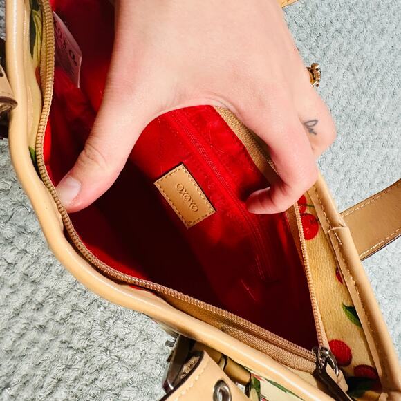 Cute Y2K XOXO Cherry Print Faux Leather Mini Shoulder Bag Soho Retro Cream/Red - Picture 9 of 9